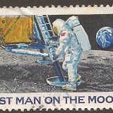 USA-airmail-stamp-C76u