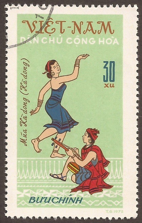 Stanley Gibbons #: N718
Vietnam #: 766
Description: Ca Dong Dance
Series: Folk Dance of the High Plateaux
Face Value: 30 xu's
