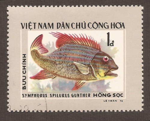 Vietnam-stamp-838u.jpg