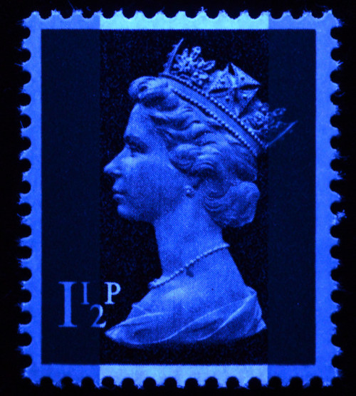 UV2-056-3.jpg